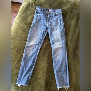 MOTHER Stunner Ankle Fray Denim Size 27
